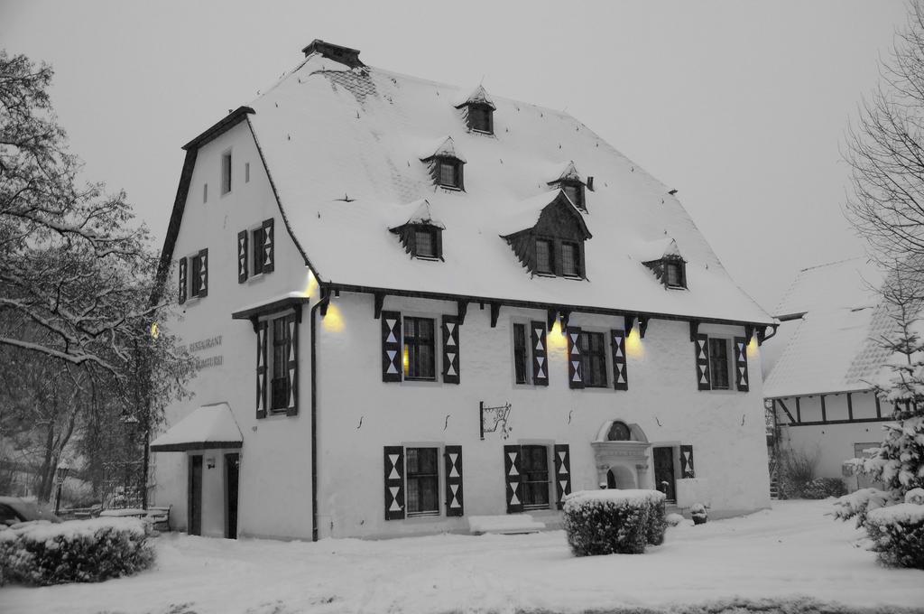 Malteser Komturei Hotel / Restaurant Bergisch Gladbach Exterior foto